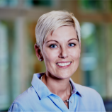 Geschäftsführerin Frau Ivonne Schott